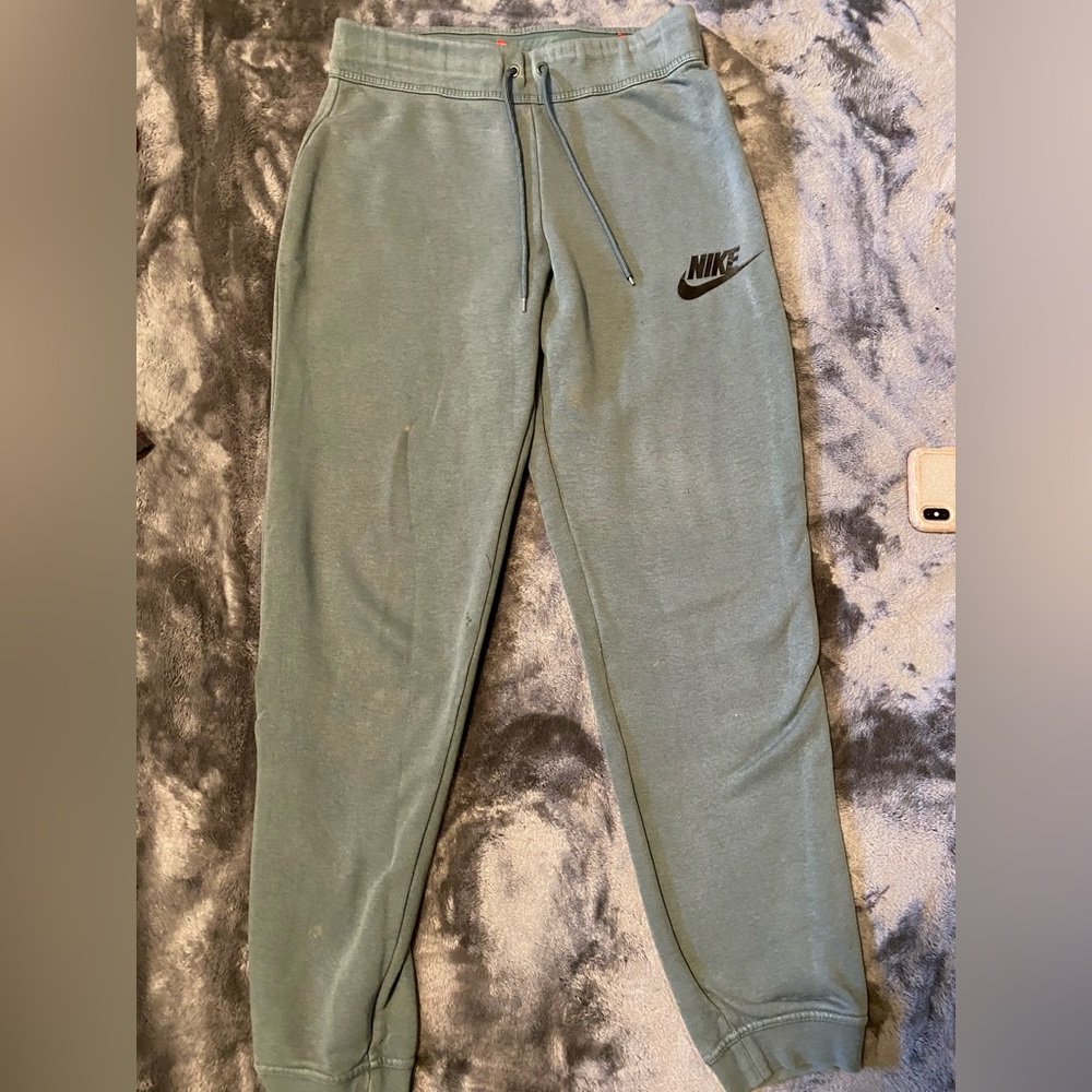 Nike green sweat pants